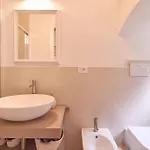Am 11 - Cozy Medieval Loft In Center *