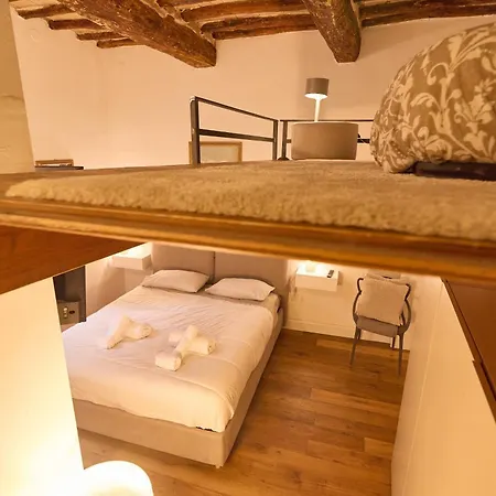 Am 11 - Cozy Medieval Loft In Center *